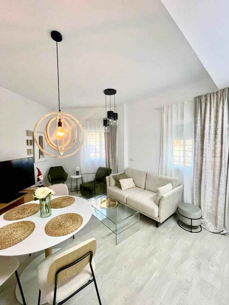Historical Centre! Private Terrace & Gym-Near Public Parking Διαμέρισμα Μάλαγα Εξωτερικό φωτογραφία