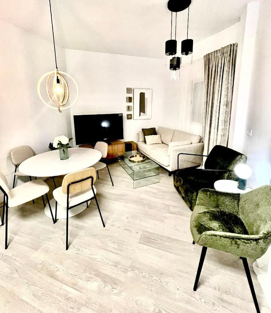 Historical Centre! Private Terrace & Gym-Near Public Parking Διαμέρισμα Μάλαγα Εξωτερικό φωτογραφία